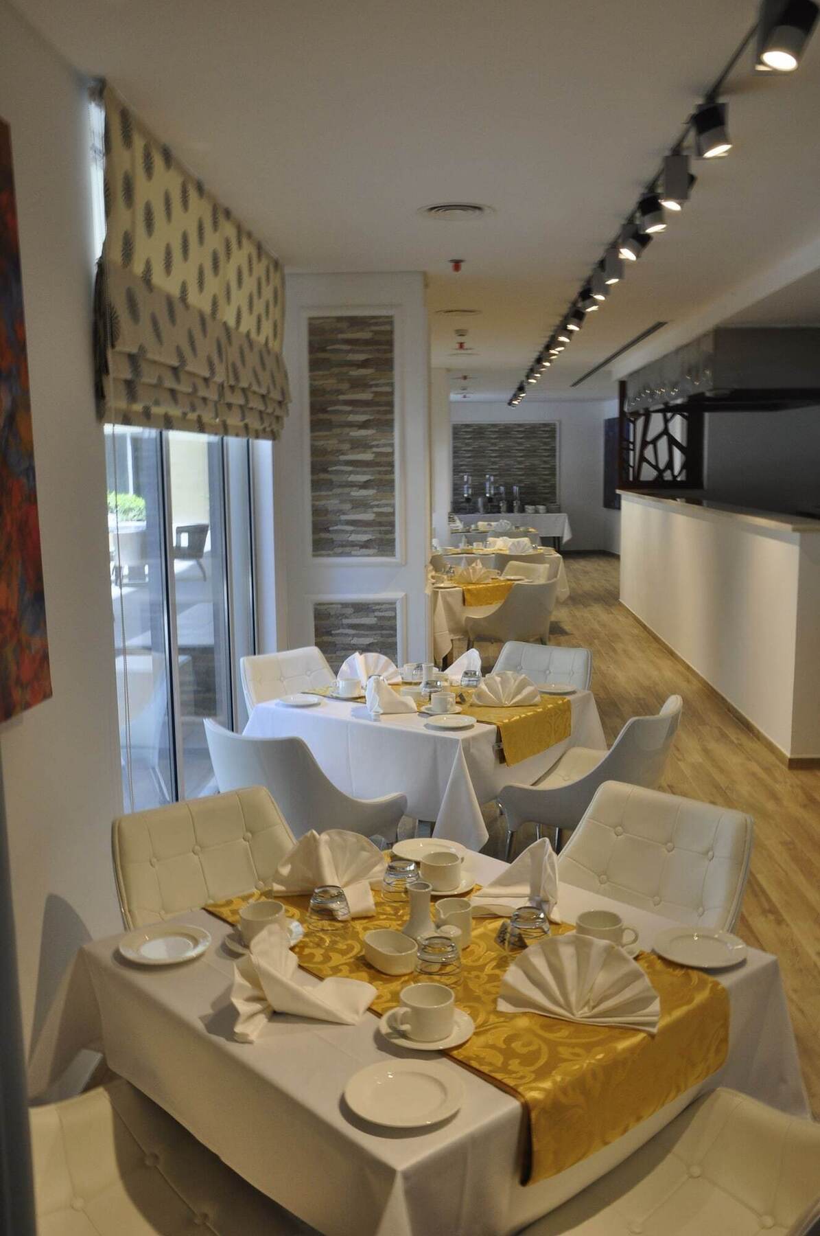 Gulf Suites Hotel Amwaj Manama Exterior photo
